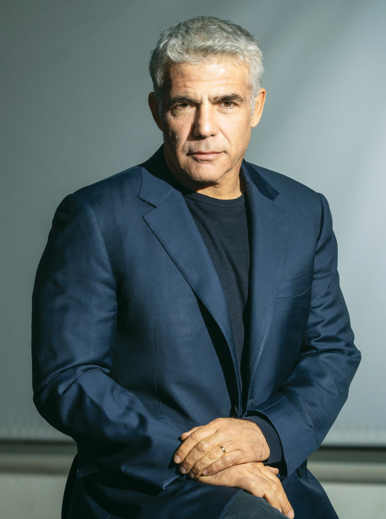 שר החוץ יאיר לפיד