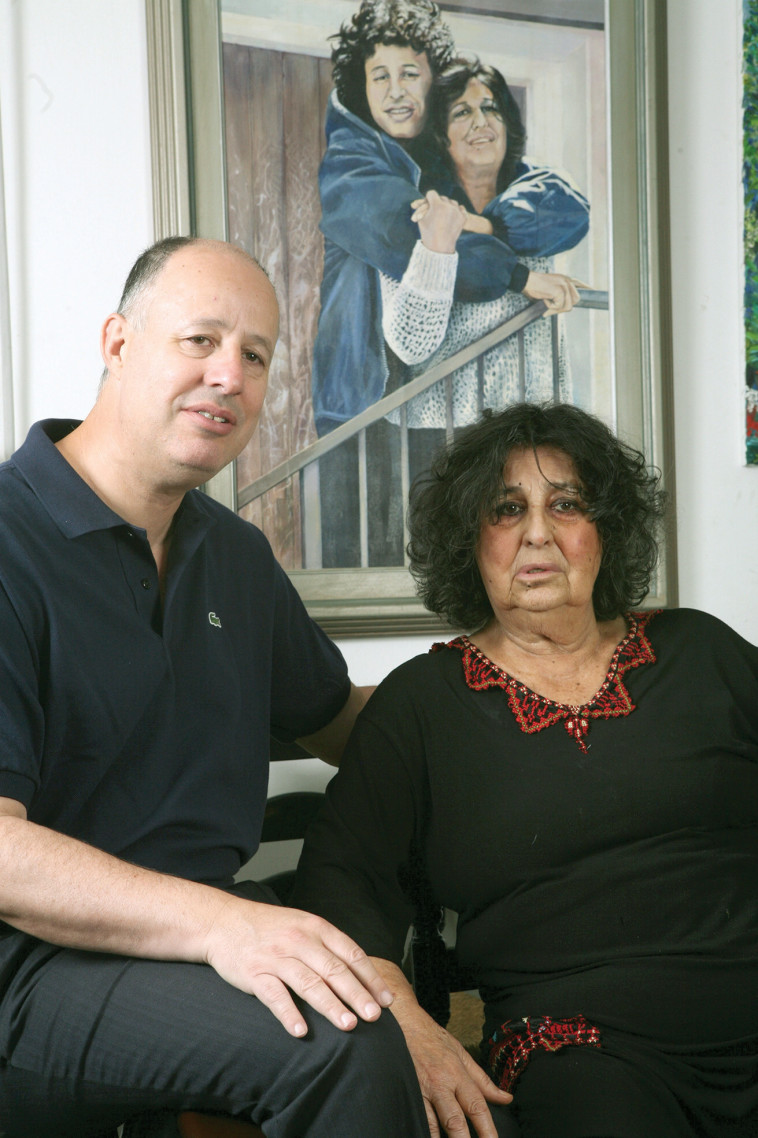 צחי הנגבי וגאולה כהן