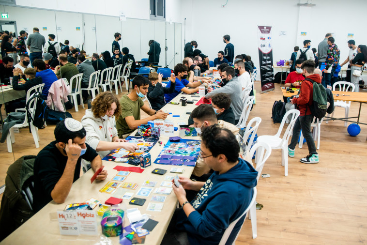 כנסי אספנים, בחסות אפליקציית הוביז