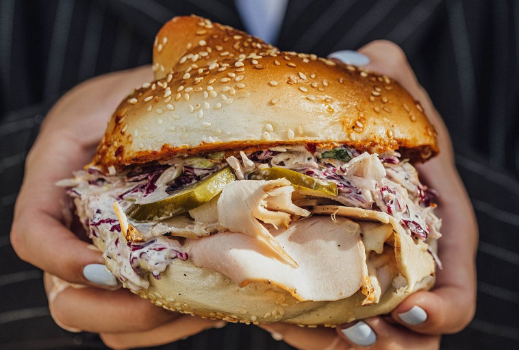 כזה סנדוויץ בא לנו כל יום