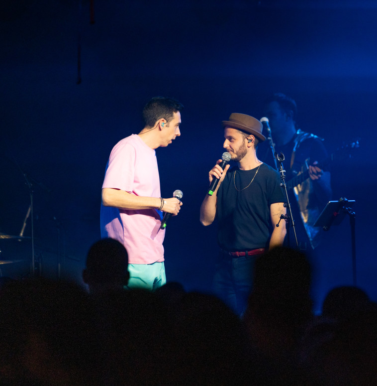 אילן רוזנפלד ועודד פז בהופעה