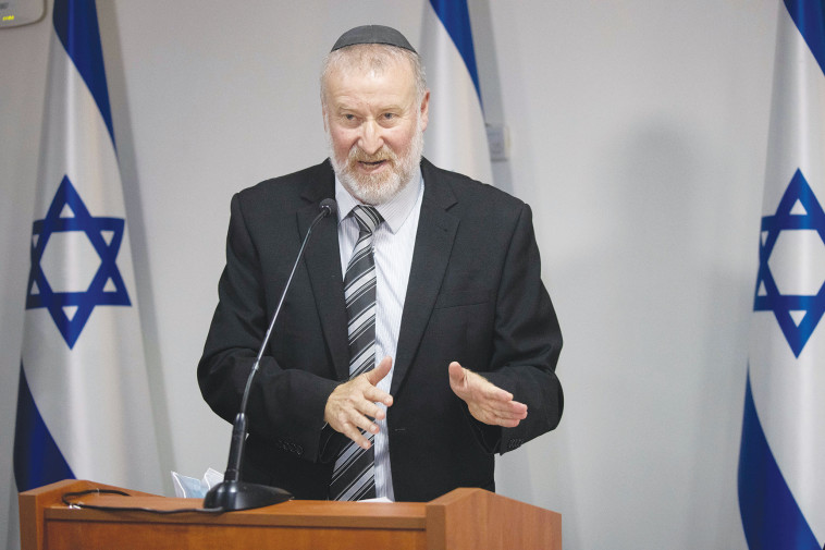 אביחי מנדלבליט