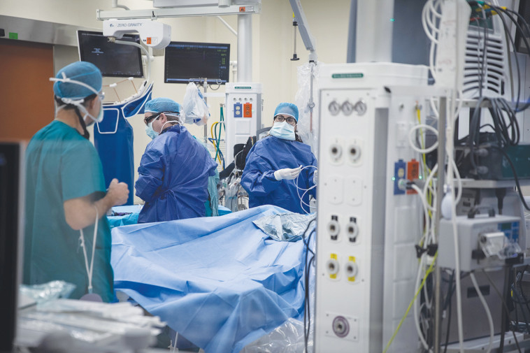 הובהלה לניתוח דחוף