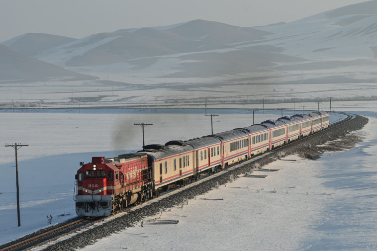 Snow in Turkey (Photo: OZAN KOSE / AFP via Getty Image)