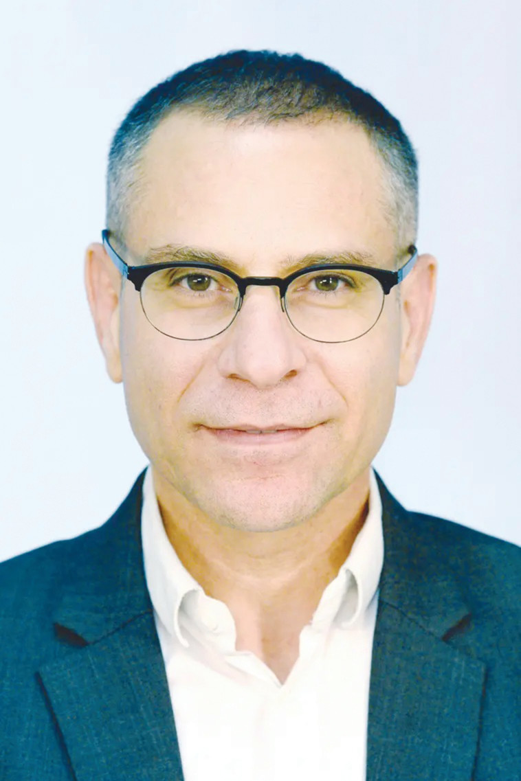 מנהל רשות המסים ערן יעקב