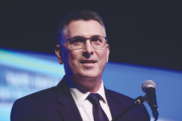 שר המשפטים גדעון סער