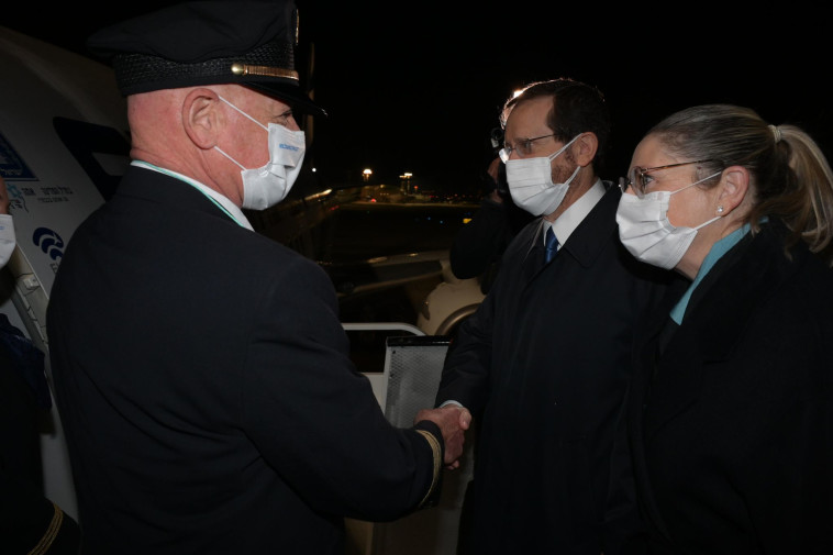 נשיא המדינה יצחק הרצוג ורעייתו בביקור באיחוד האמירויות