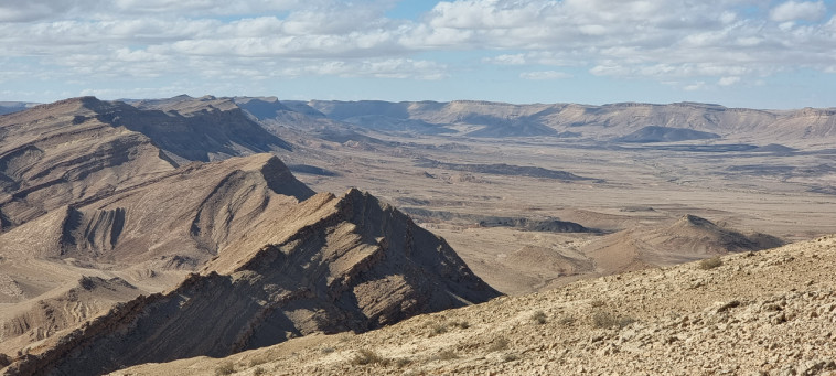 נוף מהמצוק הדרומי