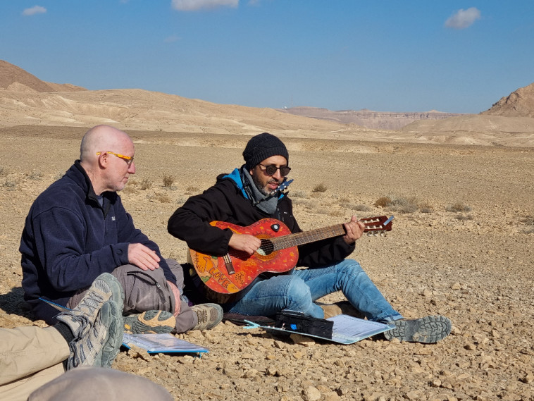 ערן שפי ותומר ביטון שדיברו ושרו מדבר
