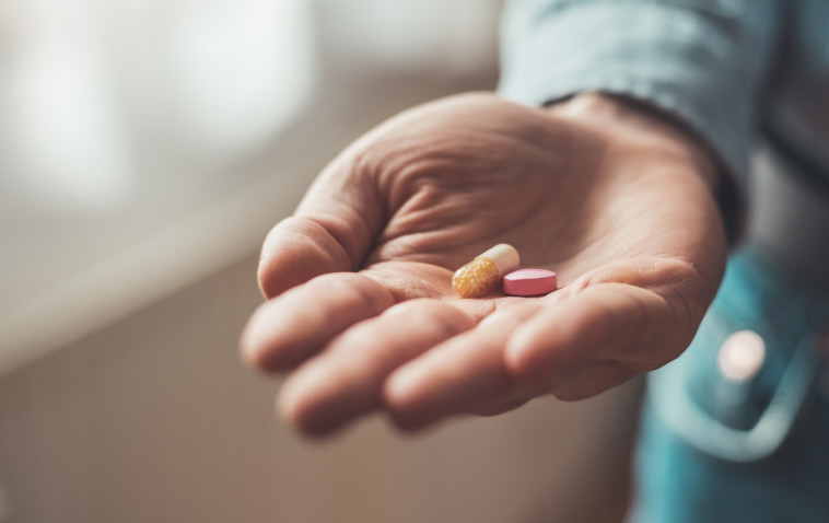 ויטמינים, תוספי תזונה (אילוסטרציה)