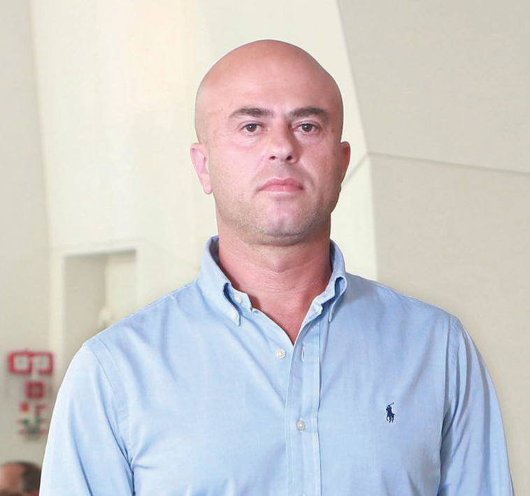 איציק חנגל, בעלי מסעדת פאסטל