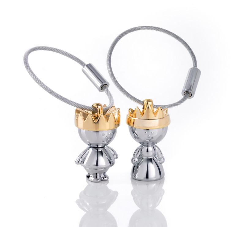 מחזיקי מפתחות מלכה ומלך (צילום: סטודיו דג הזהב)