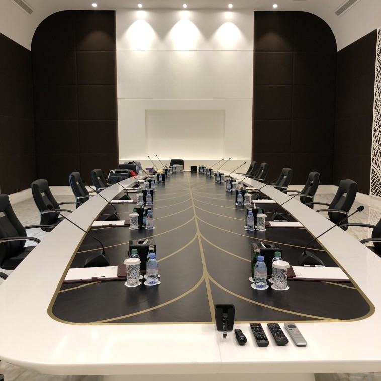 חדר הישיבות המלכותי