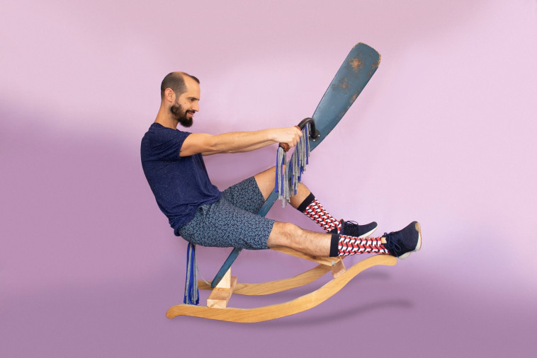 סטודיו נוב - ''סוס נדנדה''