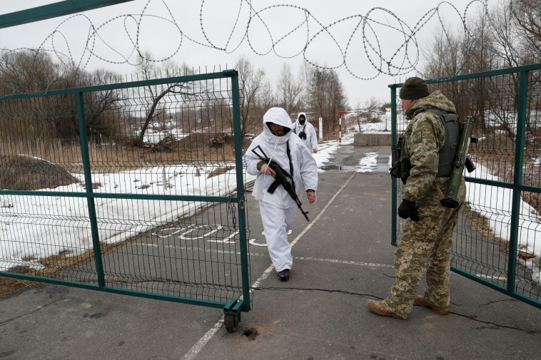 Ukraine-Russia border (Photo: REUTERS / Valentyn Ogirenko)