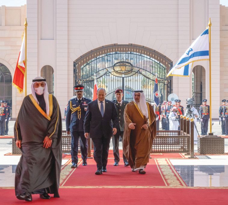 בנט בקבלת פנים בבחריין