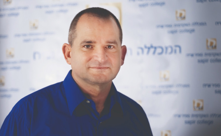 ד''ר רונן ארבל, חוקר תוצאי בריאות במכללה האקדמית ספיר ושירותי בריאות כללית