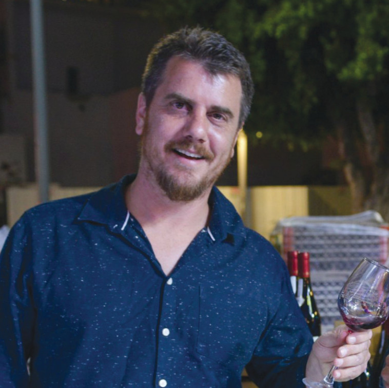 גיא בליס, חינאווי Wine &amp; More