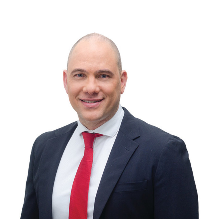 עורך דין אילן גרזי 