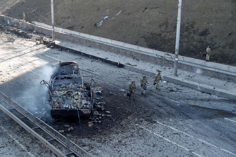 המלחמה באוקראינה (צילום:  REUTERS/Valentyn Ogirenko )
