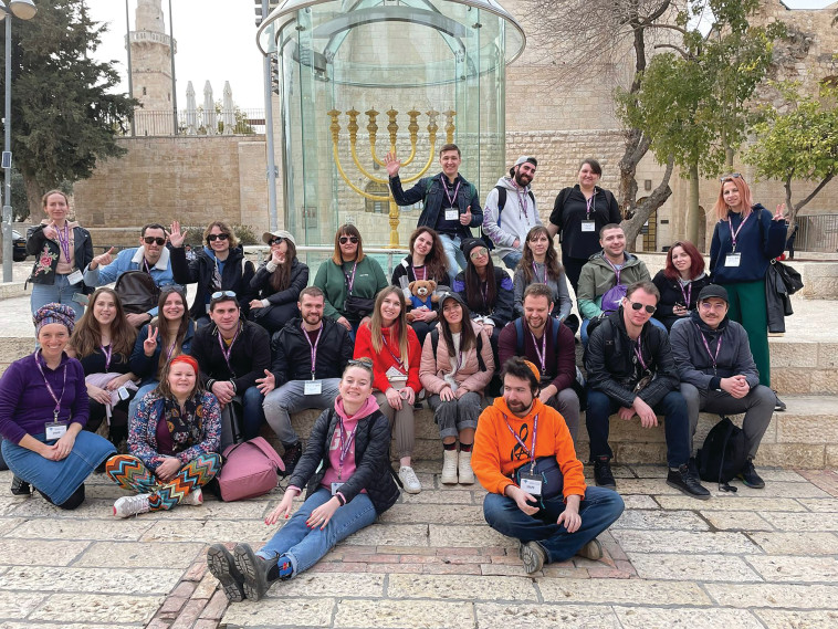 קבוצת תגלית מרוסיה