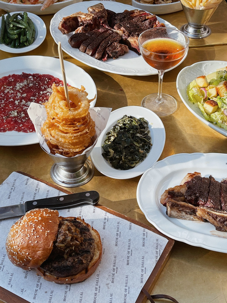 ''האוס אוף דלאל'' סטייק האוס