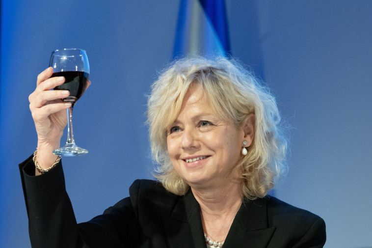 גלי בהרב מיארה