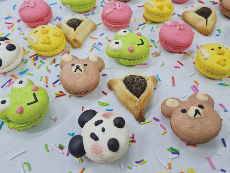 מקרונים במקום אוזניים, Wonderland patisserie