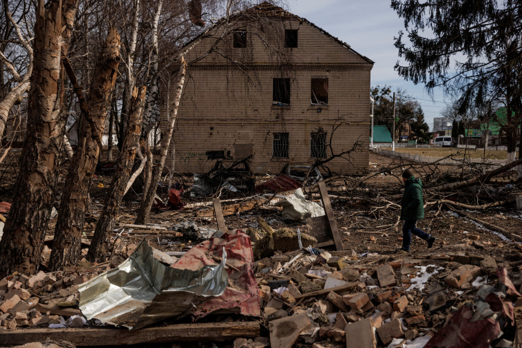 הריסות באוקראינה בעקבות הפצצה רוסית (צילום: REUTERS/Thomas Peter)