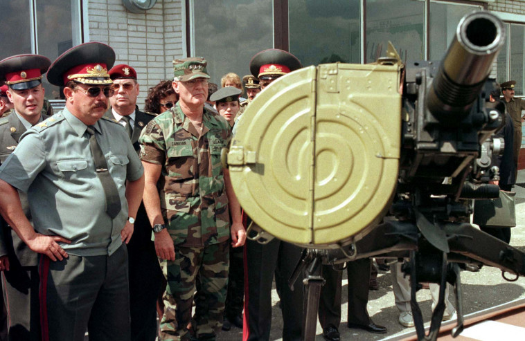 כוחות נאט''ו במרכז הבינ''ל לשמירת שלום ולביטחון