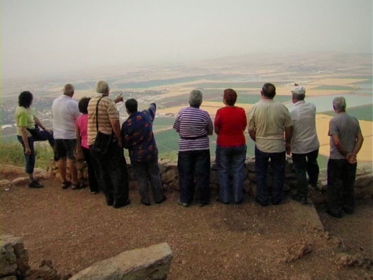 מתוך הסרט ''מזרחים בקיבוץ