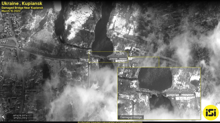 נזק מהפגזה רוסית באוקראינה (צילום: ImageSat International