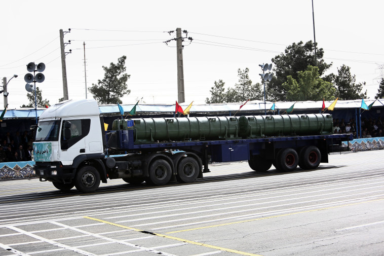 מערכת ההגנה האווירית ''Bavar-373'' של איראן