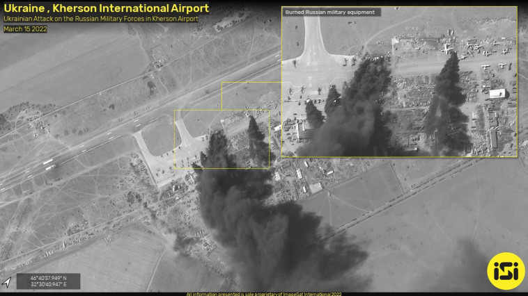 פיצוץ נמל התעופה חרסון (צילום: ISI)