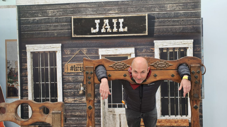 עובדי רכבת ישראל התחפשו לכבוד חג הפורים