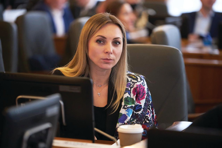 אלינה זהוריקו, חברת הפרלמנט האוקראיני