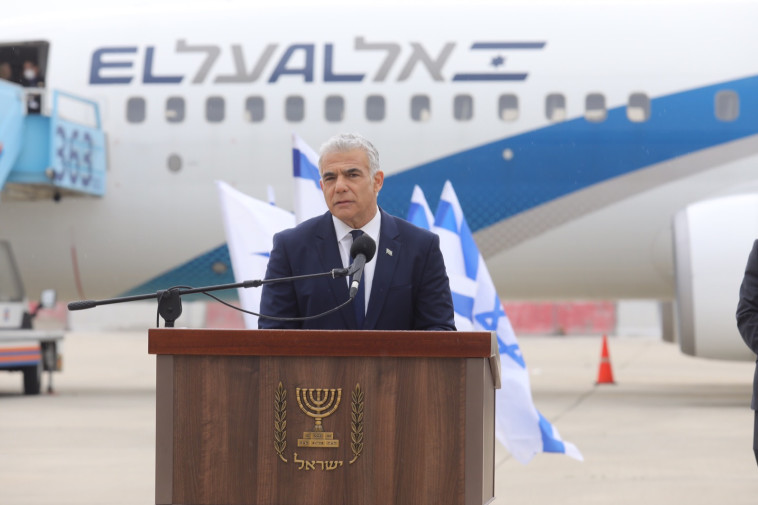 יאיר לפיד בנתב''ג