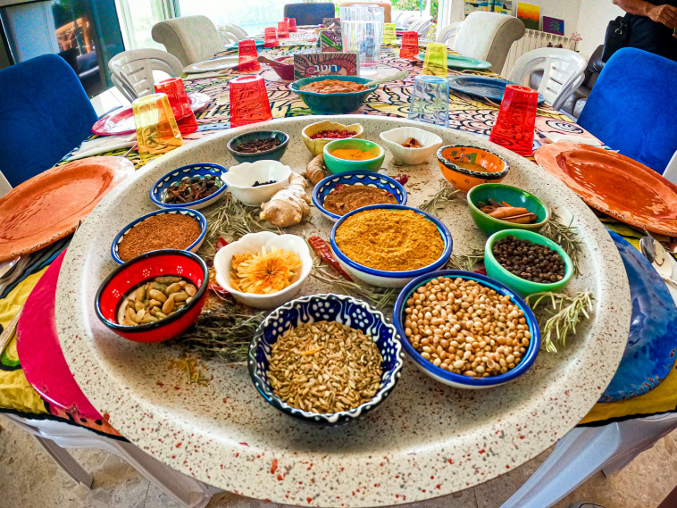 המאכלים של יהודית הרפז בפסטיבל האוכל (צילום: אסף שגב)