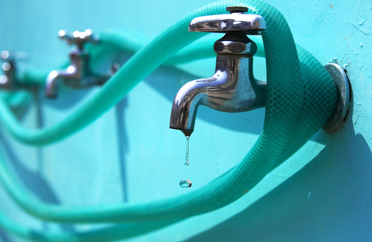 ברז ברז מיטפטף