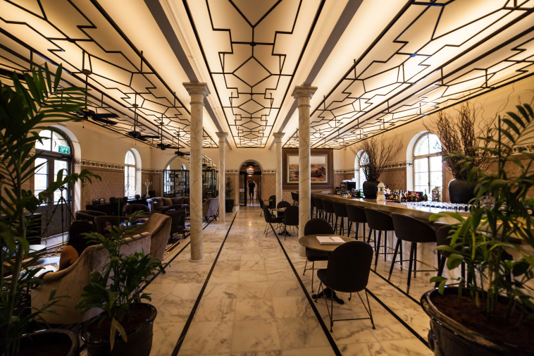 מלון דריסקו על גבול נווה צדק-יפו