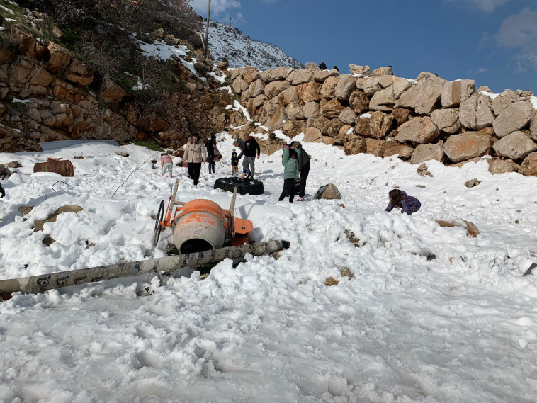מטיילים במג'דל שמס, רמת הגולן