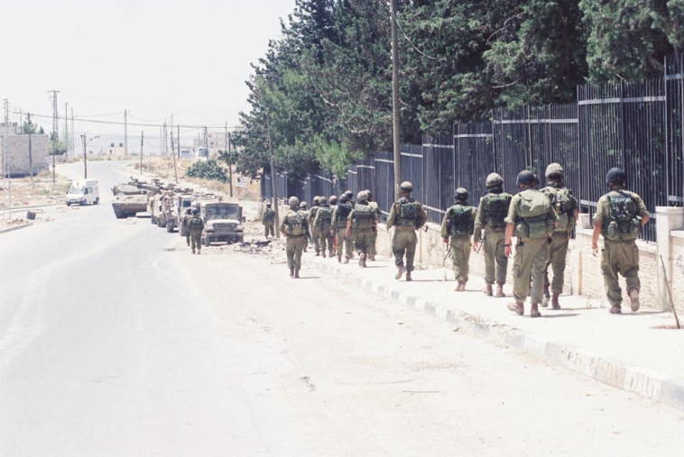 כוחות צה''ל במבצע ''חומת מגן'' (צילום: דובר צה''ל)