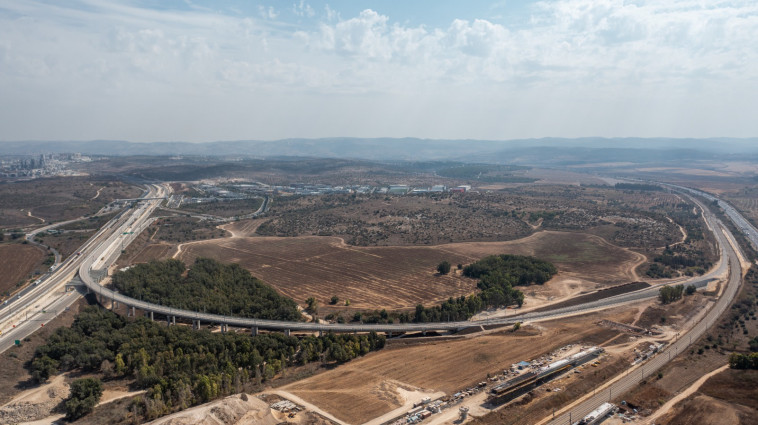 קשת מודיעין  (צילום: רכבת ישראל)