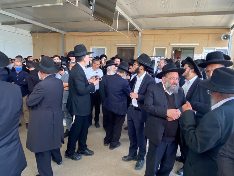 הלוויתו של יעקב שלום ז''ל, שנרצח בפיגוע בבני ברק