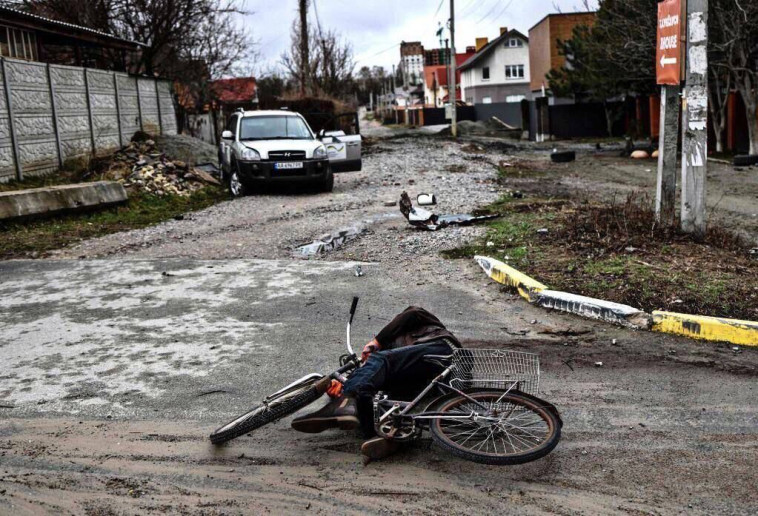הרס ברחובות בושה, אוקראינה (צילום: רשתות חברתיות)
