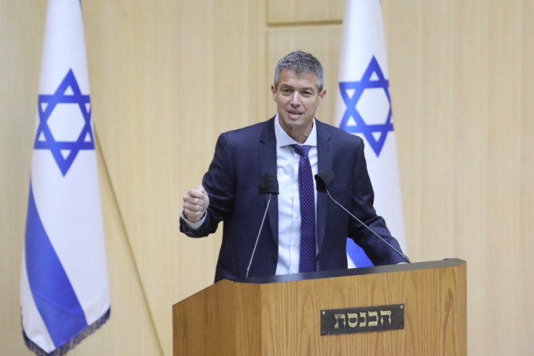 שר התקשורת יועז הנדל