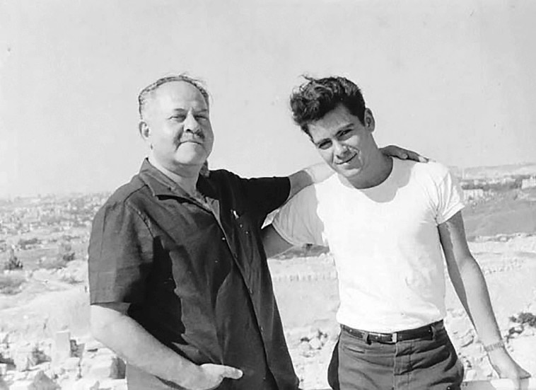 אפרים סנה ואביו משה