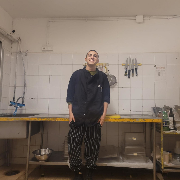 רב''ט יובל זוארץ