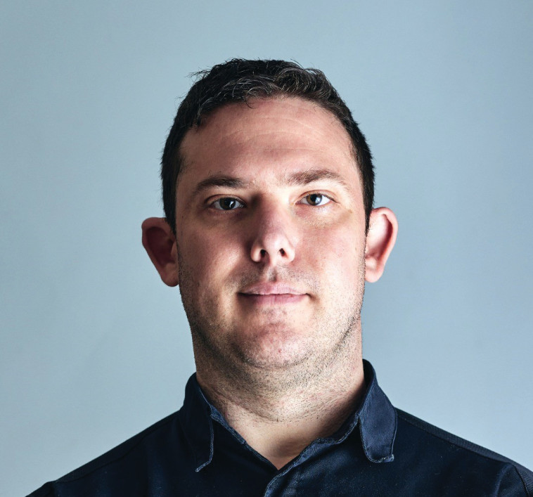 ניר רייכמן שף-קונדיטור ברשת רולדין