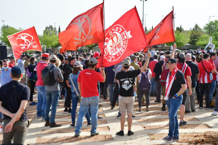 הלוויתו של תומר מורד ז''ל שנרצח בפיגוע בת''א